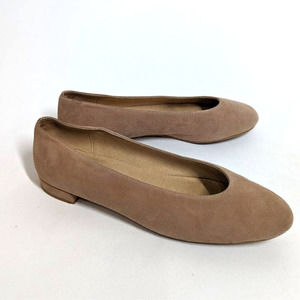 Stuart Weitzman Chicflat Nude Suede Almond-Toe Flats Size 9 Women's Preowned